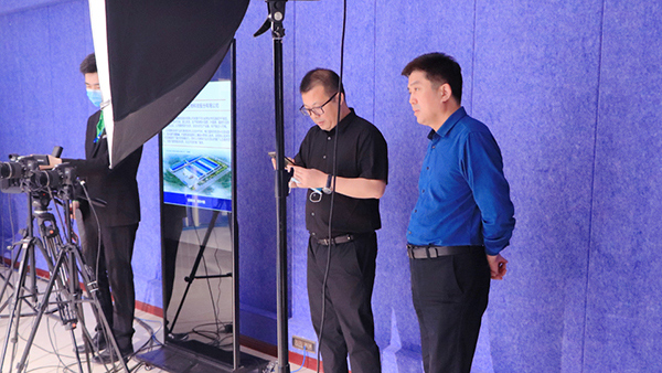 熱烈歡迎石佛園區(qū)運(yùn)營(yíng)中心魏主任一行蒞臨火爆網(wǎng)參觀指導(dǎo)!