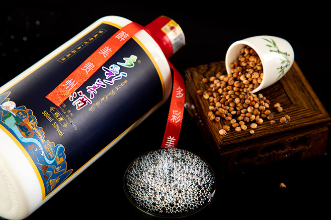 多彩美酒·貴水