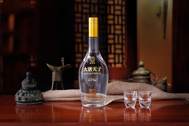 大唐天子酒萬(wàn)國(guó)朝貢52°500ml濃香型白酒