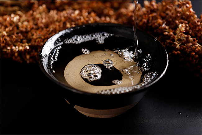 北方糧莊青花瓷壇酒·42度大高粱