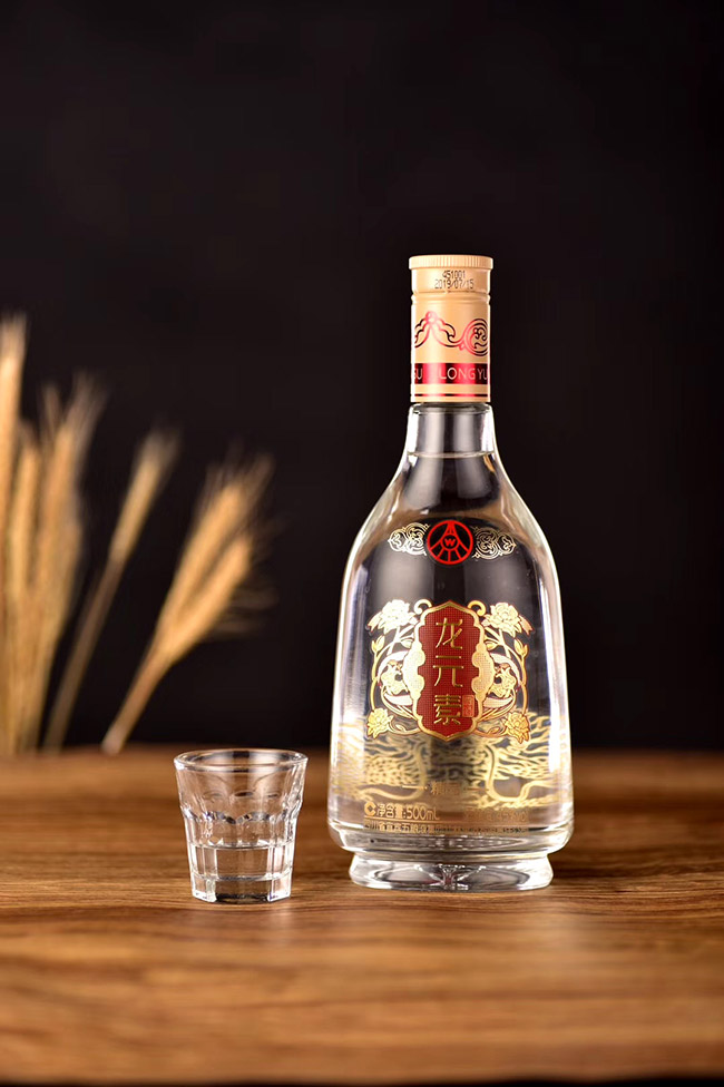 龍元素酒精品濃香型白酒【52°500ml】
