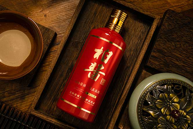 柏醬迎賓典藏 醬香型白酒【53度 500ml】