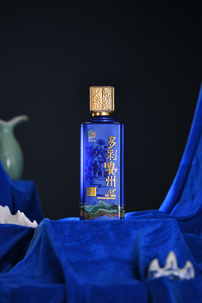 多彩貴州美酒(藍)信(瓶)