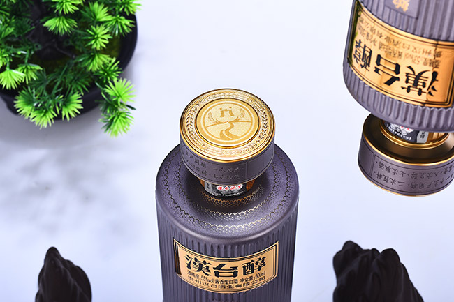 �h�_����