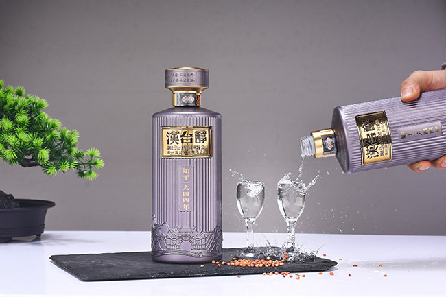 �h�_����