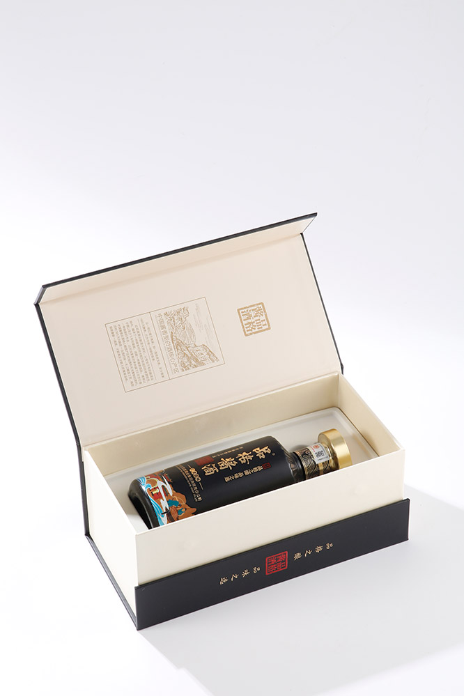 品格醬酒黑瓶 醬香型白酒【53度 500ml】