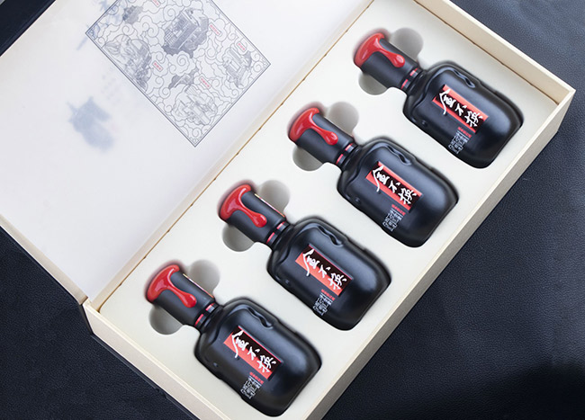 �𲻓Q��С��ƿ�����Ͱ׾ơ�43��150ml��