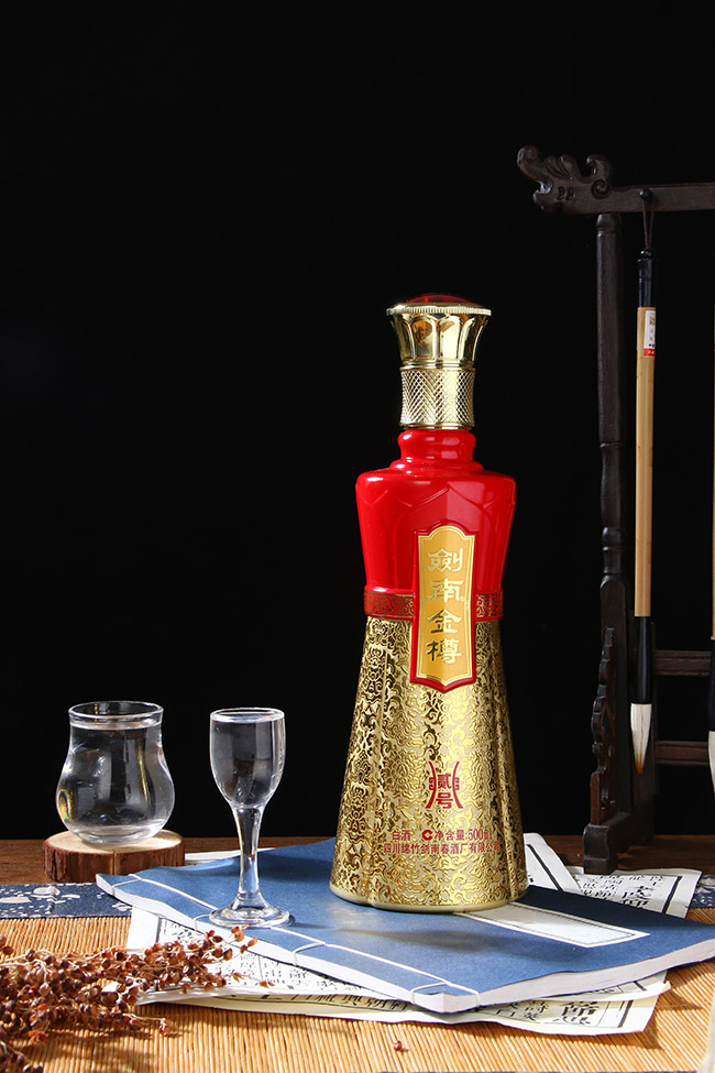 劍南金樽酒2號樽