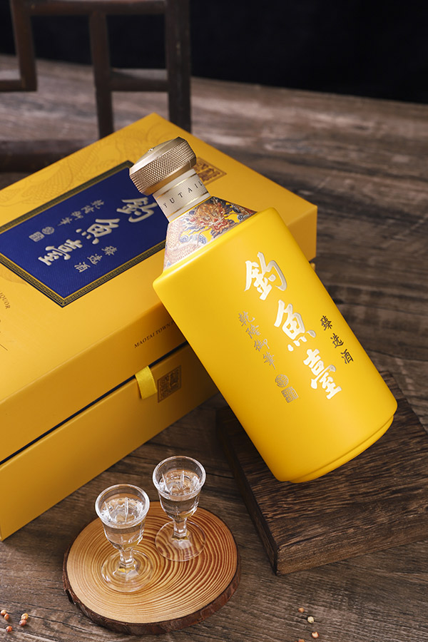 釣魚(yú)臺(tái)臻選酒醬香型酒【53度500ml】