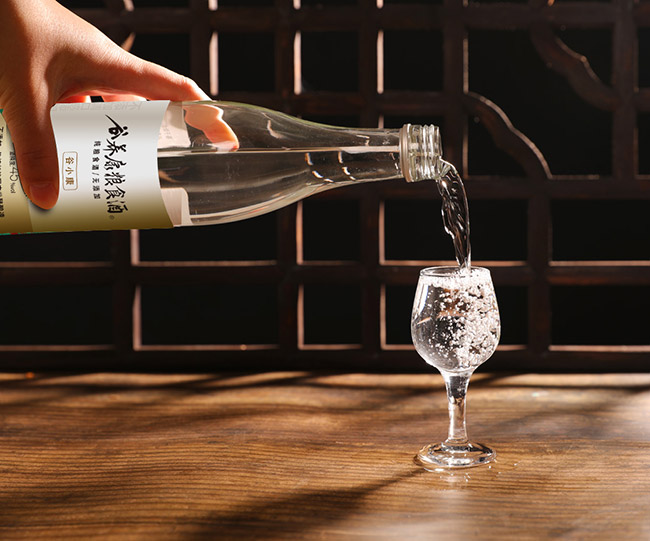 ���B���Zʳ�ƹ�С��