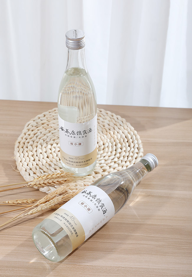 ���B���Zʳ�ƹ�С��