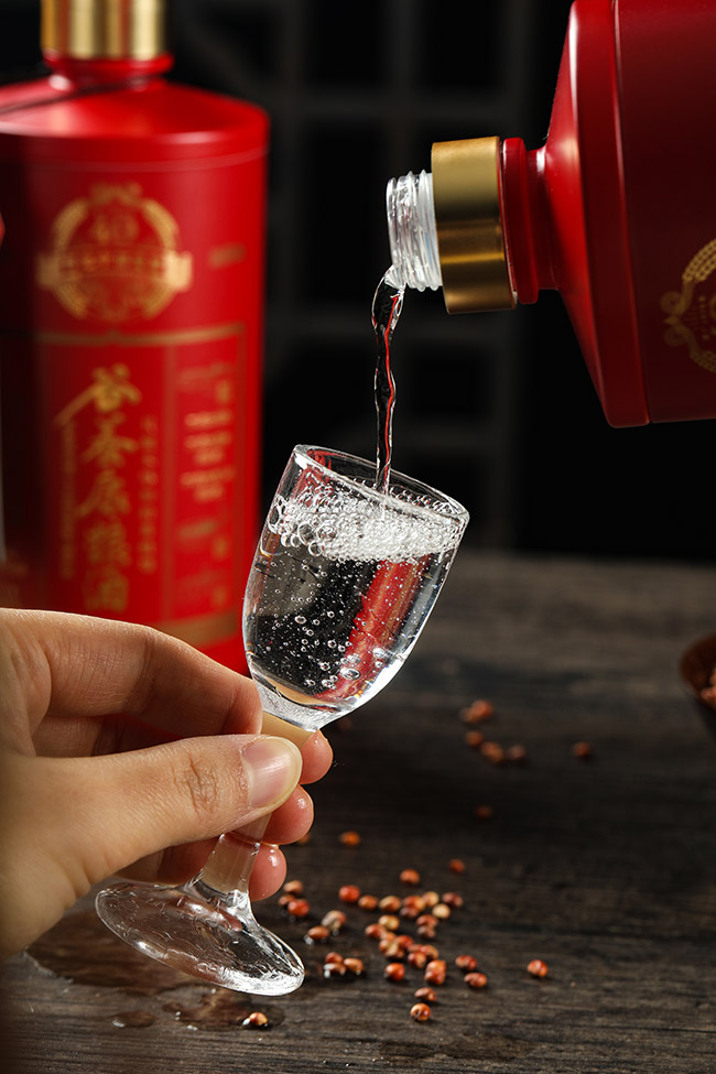 谷養康糧酒紅窖齡