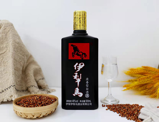 伊犁馬酒