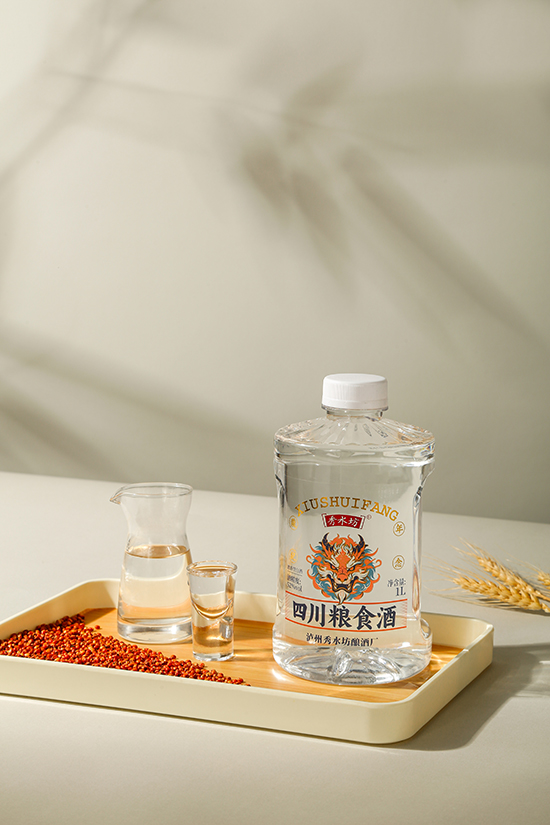 秀水坊四川糧食酒-龍年紀(jì)念版 濃香型【42°52°1L】