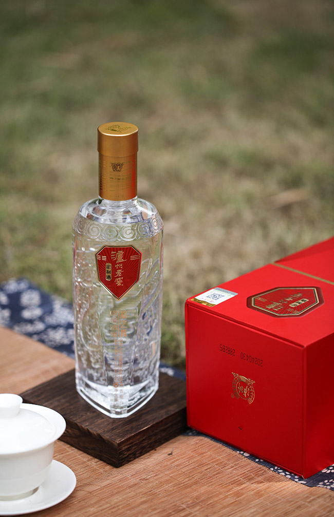 瀘州老窖·乾坤酒堡·和之真 濃香型【52° 500ml】