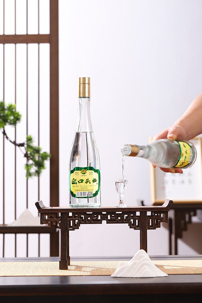 迎口特曲酒濃香型酒【42度500ml】